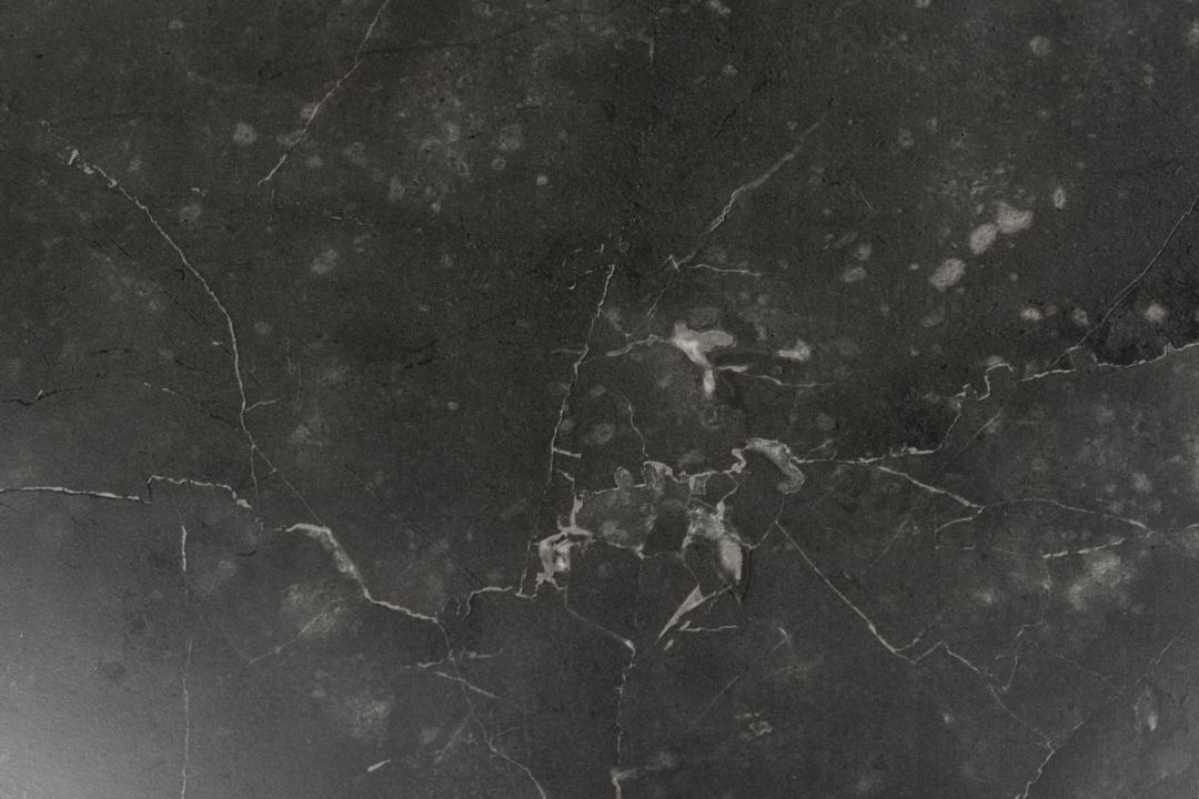 Nerra runder schwarzer Kaffeetisch