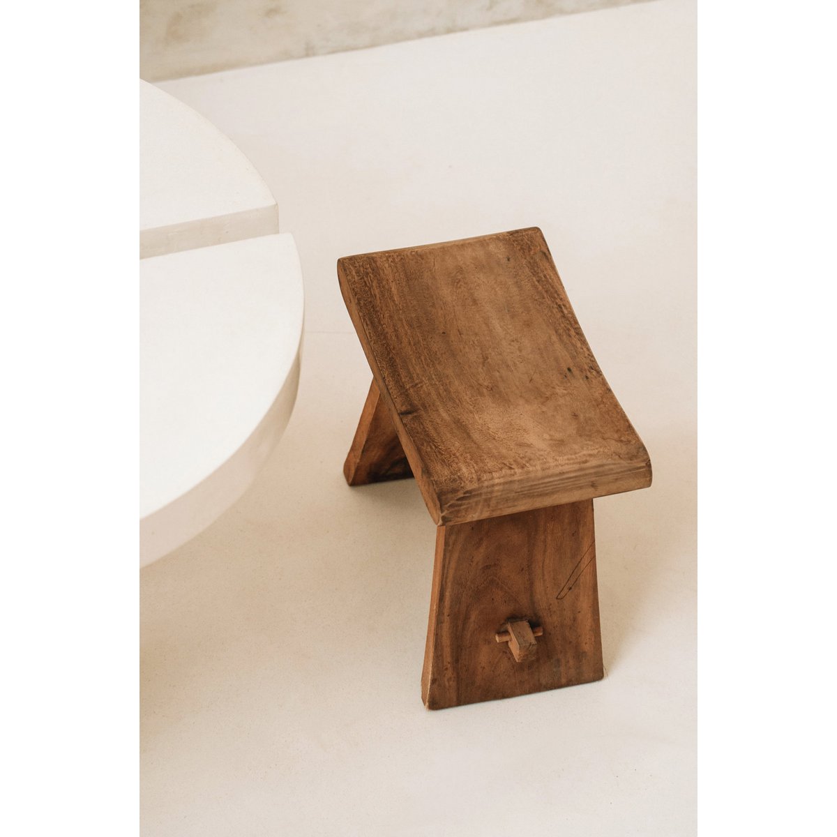 Suar wooden bench stool