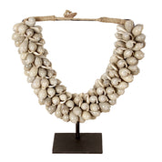 Timeless Handmade Shell Necklace Crafted from Natural Materials