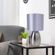 Ausgewählte Handwerkskunst Schreibtischlampe – Hochwertiges handgefertigtes Design aus Stahl