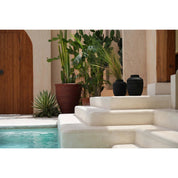 Timeless Luxury Black Peaky Vase - Artisan Crafted Design