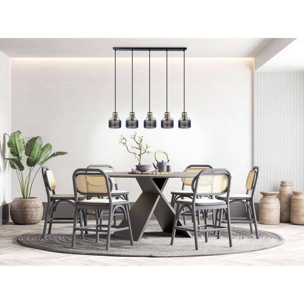 Timeless Artisan Pendant Light in Black and Gold Luxury Design